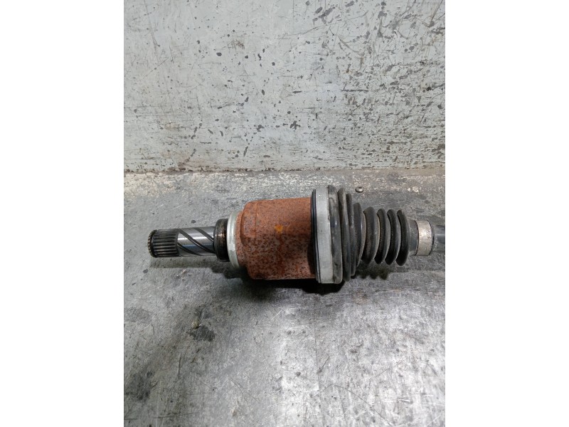 Recambio de transmision delantera izquierda para renault zoe referencia OEM IAM 391019232R  