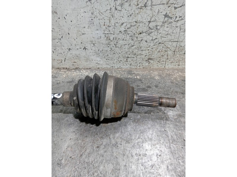 Recambio de transmision delantera izquierda para renault zoe referencia OEM IAM 391019232R  