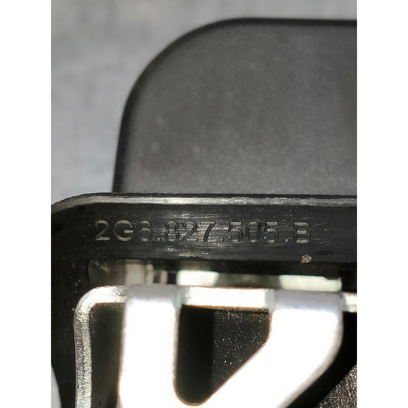 Recambio de motor cierre centralizado porton para audi a1 sportback (gba) referencia OEM IAM 131745 A102523 2G6827505B 5P