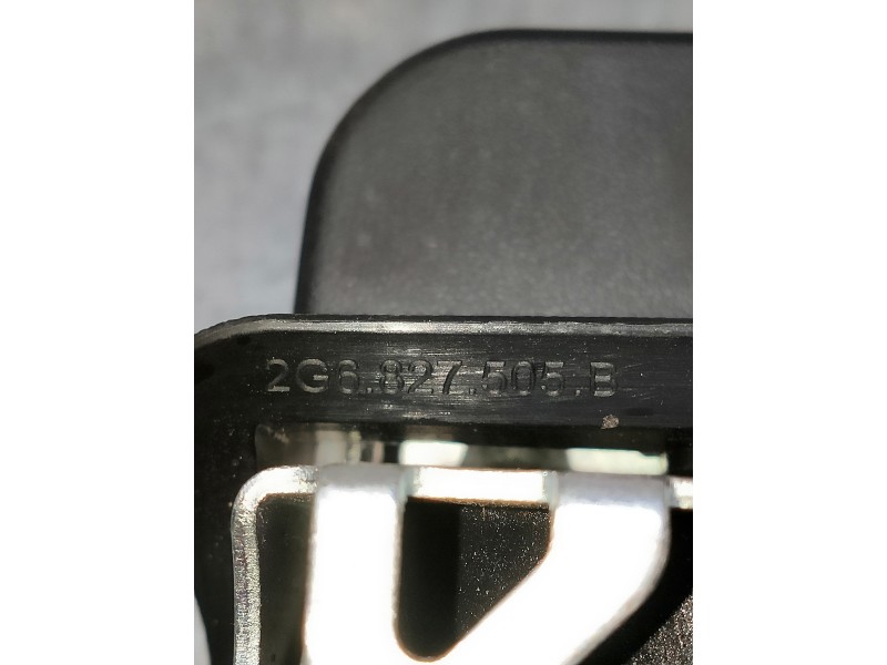Recambio de motor cierre centralizado porton para audi a1 sportback (gba) referencia OEM IAM 131745 A102523 2G6827505B 5P