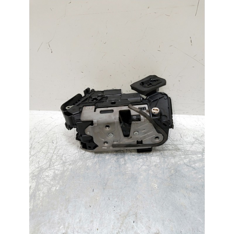 Recambio de motor cierre centralizado trasero derecho para audi a1 sportback (gba) referencia OEM IAM 45380180 5TA839016Q 5P A04