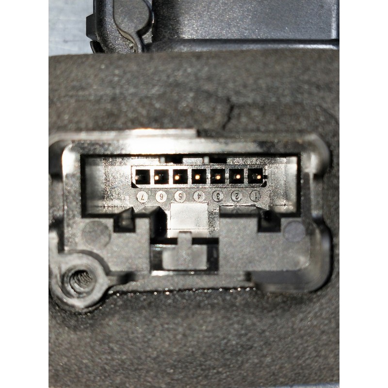 Recambio de motor cierre centralizado trasero derecho para audi a1 sportback (gba) referencia OEM IAM 45380180 5TA839016Q 5P A04