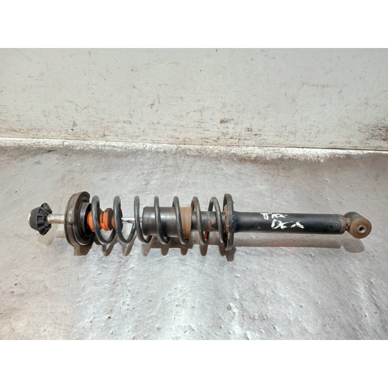 Recambio de amortiguador trasero derecho para volkswagen polo berlina (6n1) referencia OEM IAM JGS130T  