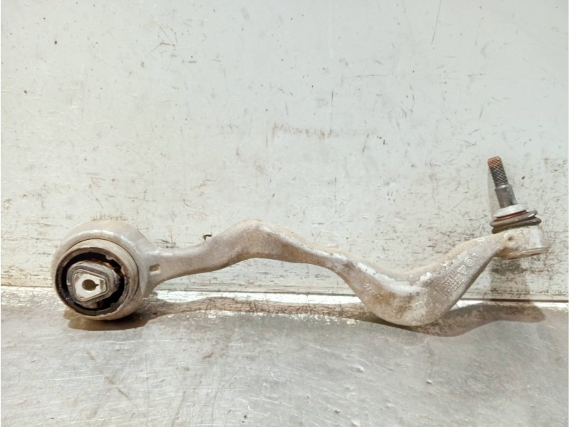 Recambio de brazo suspension inferior delantero izquierdo para bmw serie 3 berlina (e90) referencia OEM IAM 6765305  