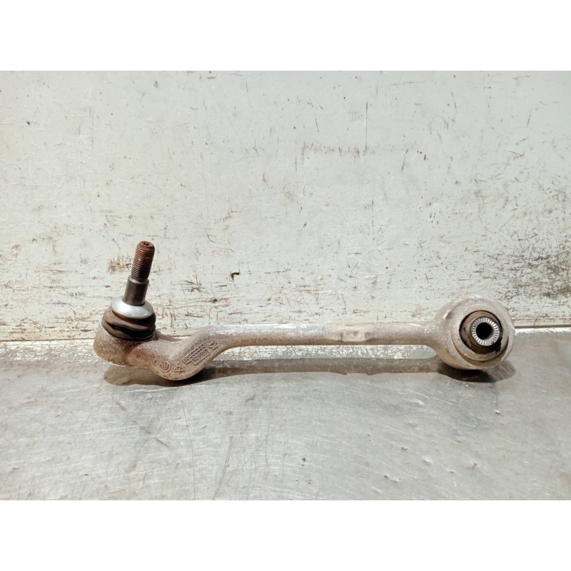 Recambio de brazo suspension inferior delantero izquierdo para bmw serie 3 berlina (e90) referencia OEM IAM 6082T6  