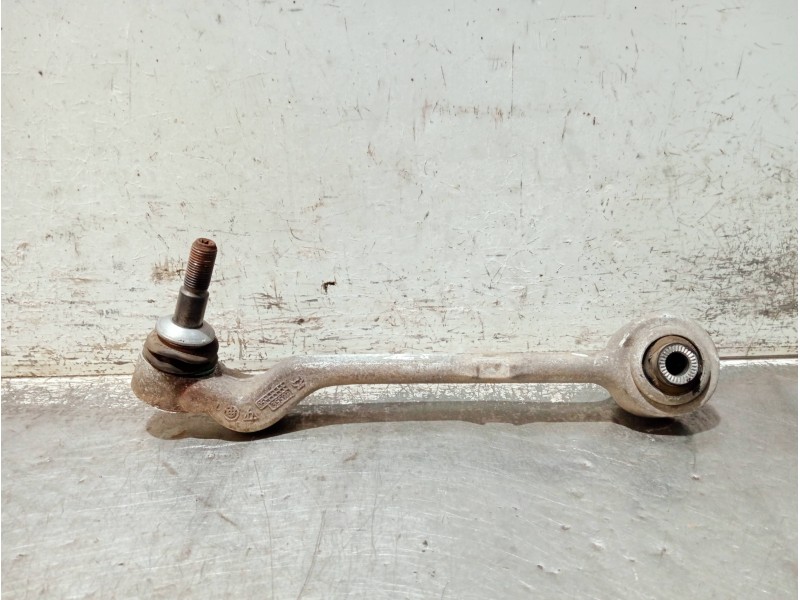 Recambio de brazo suspension inferior delantero izquierdo para bmw serie 3 berlina (e90) referencia OEM IAM 6082T6  