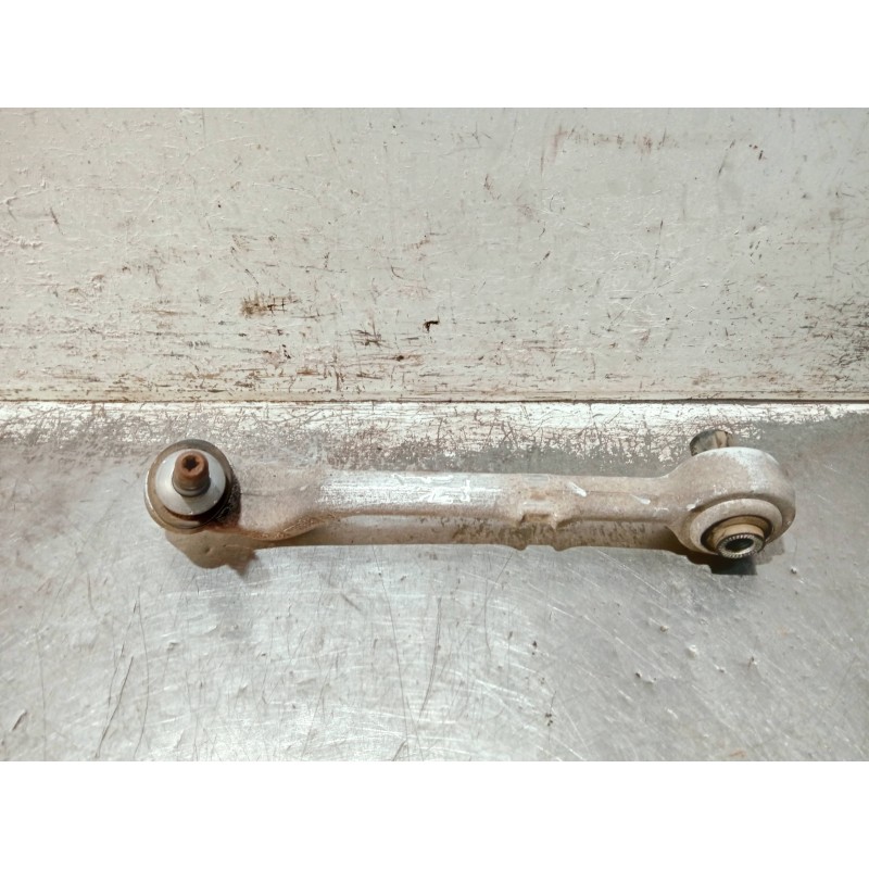 Recambio de brazo suspension inferior delantero izquierdo para bmw serie 3 berlina (e90) referencia OEM IAM 6082T6  