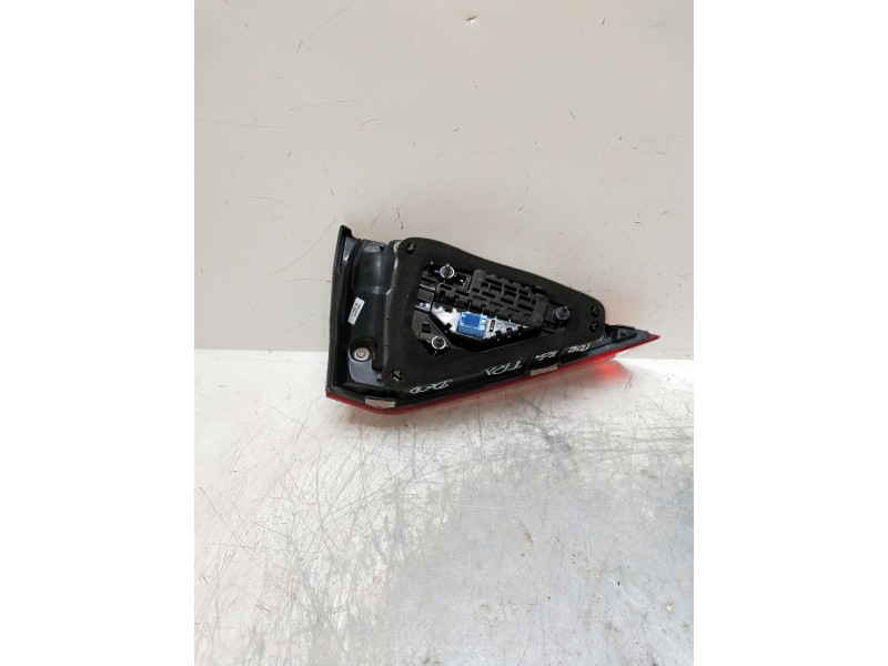 Recambio de piloto trasero derecho interior para audi a1 sportback (gba) referencia OEM IAM 82A945094B 28990001 2899000100