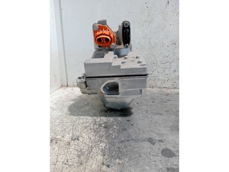 Recambio de compresor aire acondicionado para renault zoe referencia OEM IAM 926008999R 0422001490 