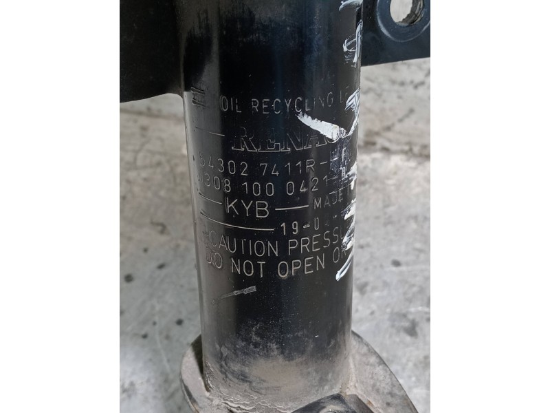 Recambio de amortiguador delantero izquierdo para renault zoe referencia OEM IAM 543027411R  