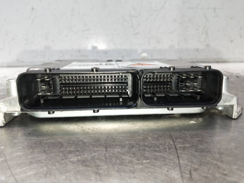 Recambio de centralita motor uce para subaru legacy berl. b13 (bl) 2.0 diesel cat referencia OEM IAM 27580074921  