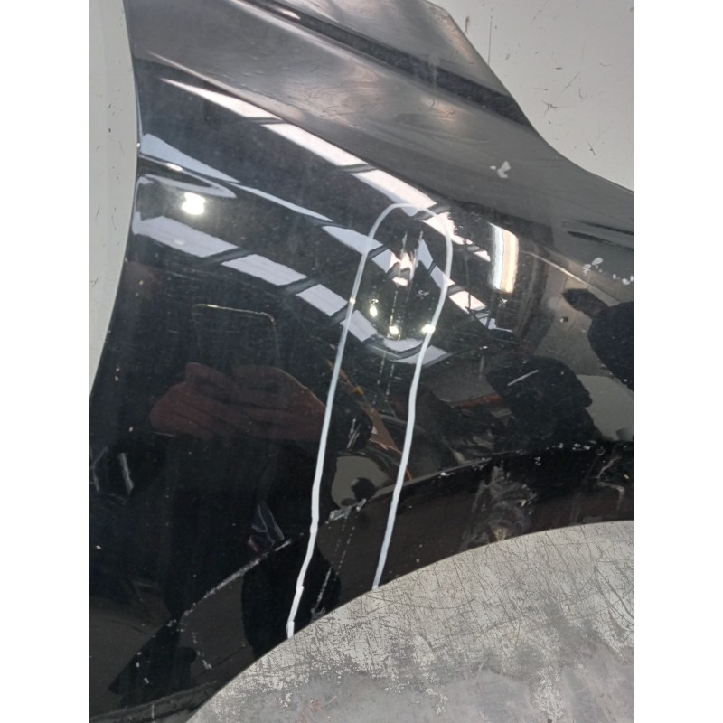 Recambio de aleta delantera derecha para toyota avensis berlina (t25) 2.0 d4-d executive berlina (5-ptas.) referencia OEM IAM  V