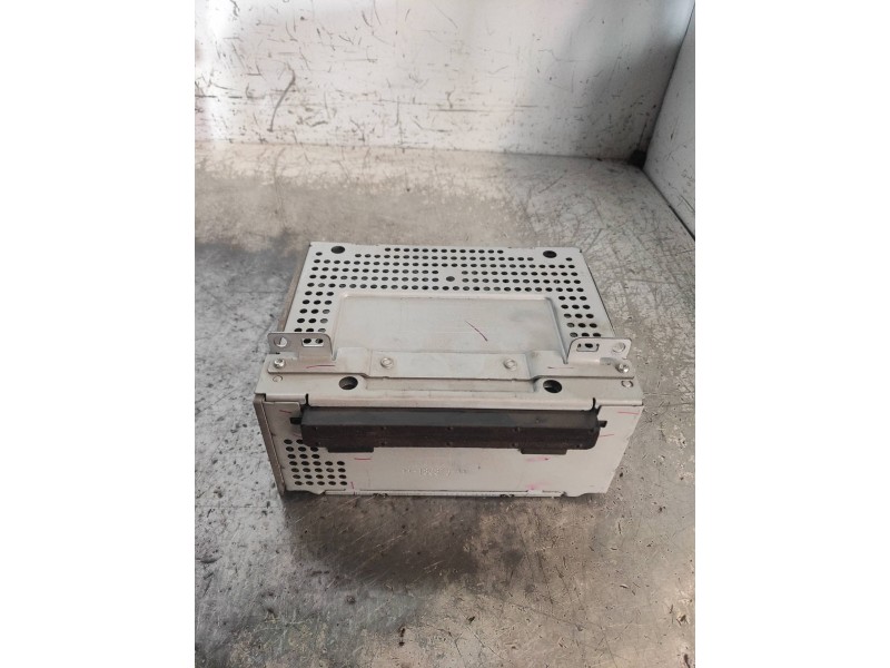 Recambio de sistema audio / radio cd para ford tourneo courier (c4a) ambiente referencia OEM IAM F1BT18C815GH  