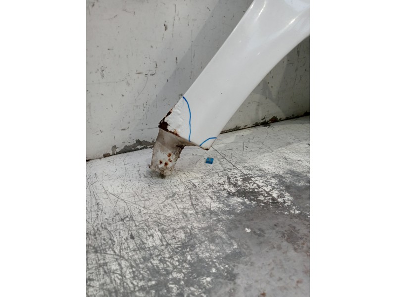 Recambio de aleta delantera derecha para mercedes vaneo (w414) furgoneta compacta referencia OEM IAM  VER FOTOS 