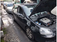 volkswagen golf v berlina (1k1) del año 2005