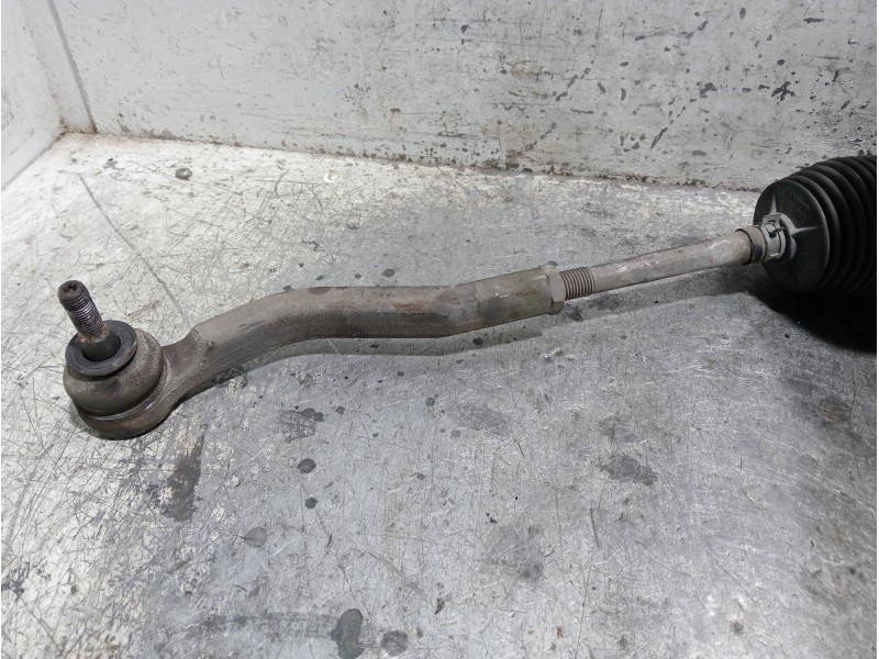 Recambio de cremallera direccion para renault zoe referencia OEM IAM 490016510R  