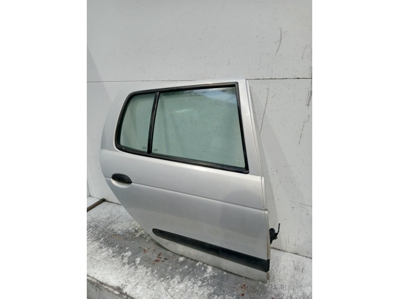 Recambio de puerta trasera derecha para renault megane i fase 2 gandtour (ka..) referencia OEM IAM   5P