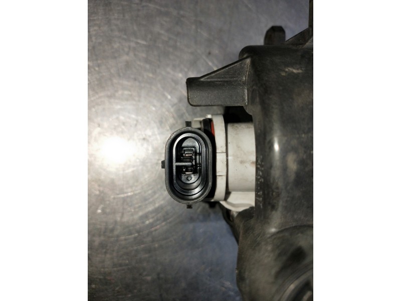 Recambio de faro antiniebla derecho para toyota aygo referencia OEM IAM 90068409 8121002110 