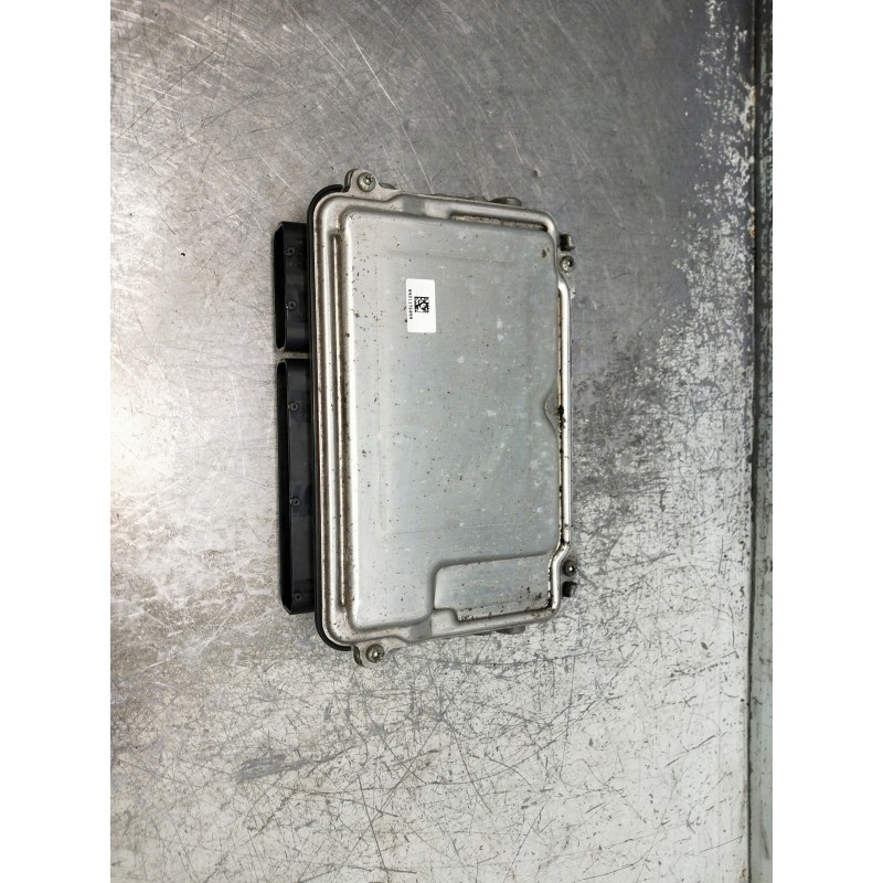 Recambio de centralita motor uce para toyota aygo referencia OEM IAM 0261S12194 896610H430 1039S85479