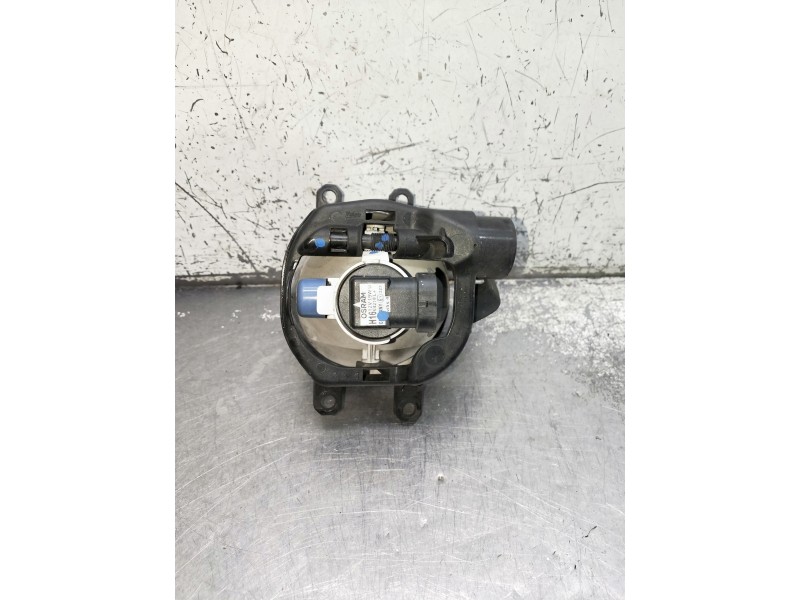 Recambio de faro antiniebla izquierdo para toyota aygo referencia OEM IAM 90068410 812202110 