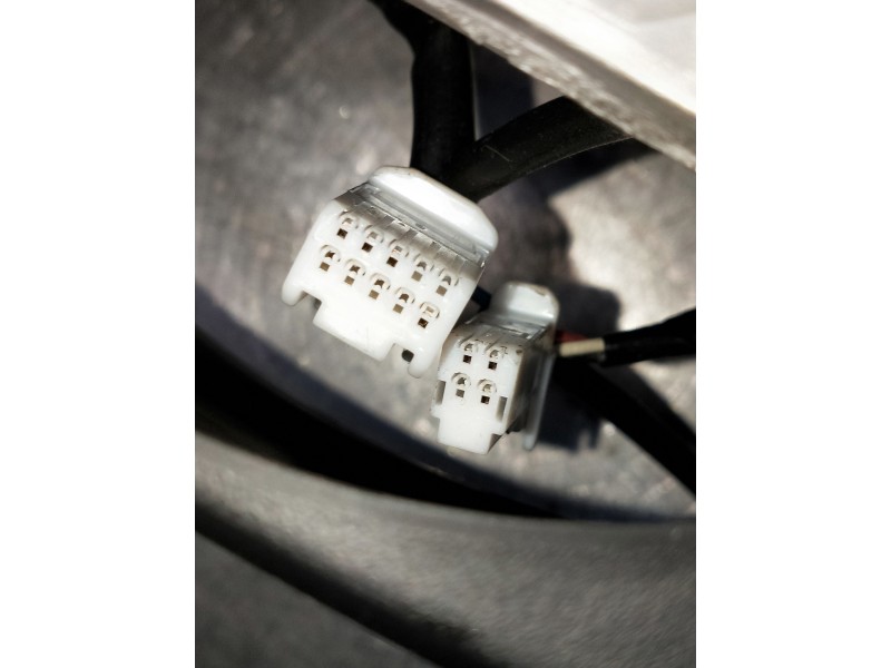 Recambio de volante para toyota aygo referencia OEM IAM 45100-0H060  