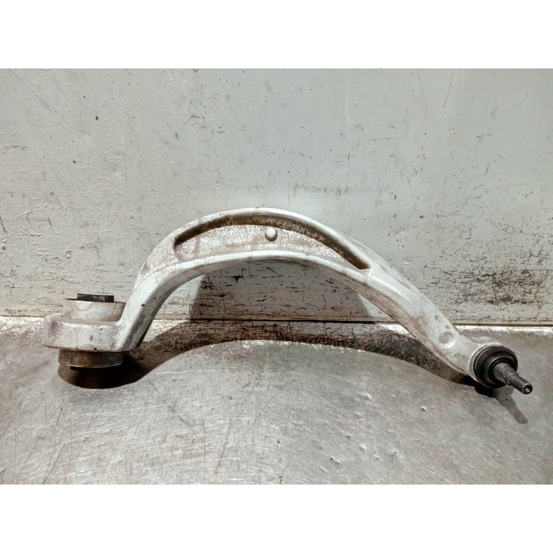 Recambio de brazo suspension inferior delantero izquierdo para audi a4 ber. (b8) referencia OEM IAM 8K0407695E  