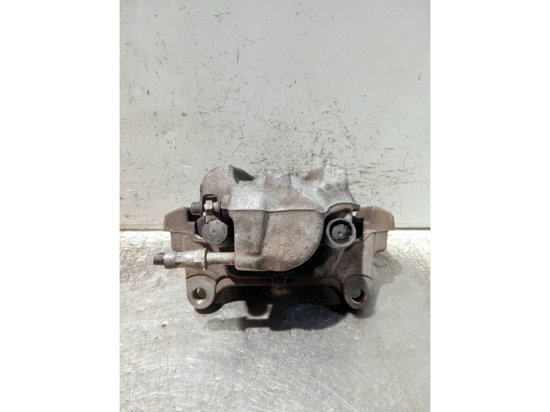 Recambio de pinza freno delantera derecha para audi a4 ber. (b8) referencia OEM IAM   
