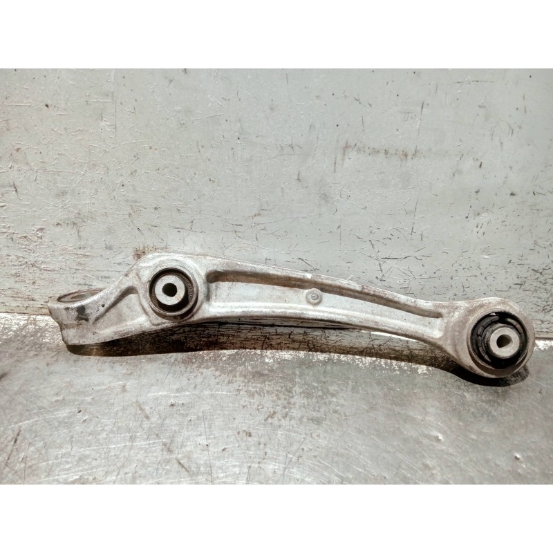 Recambio de brazo suspension superior delantero derecho para audi a4 ber. (b8) referencia OEM IAM 8K0407156B  