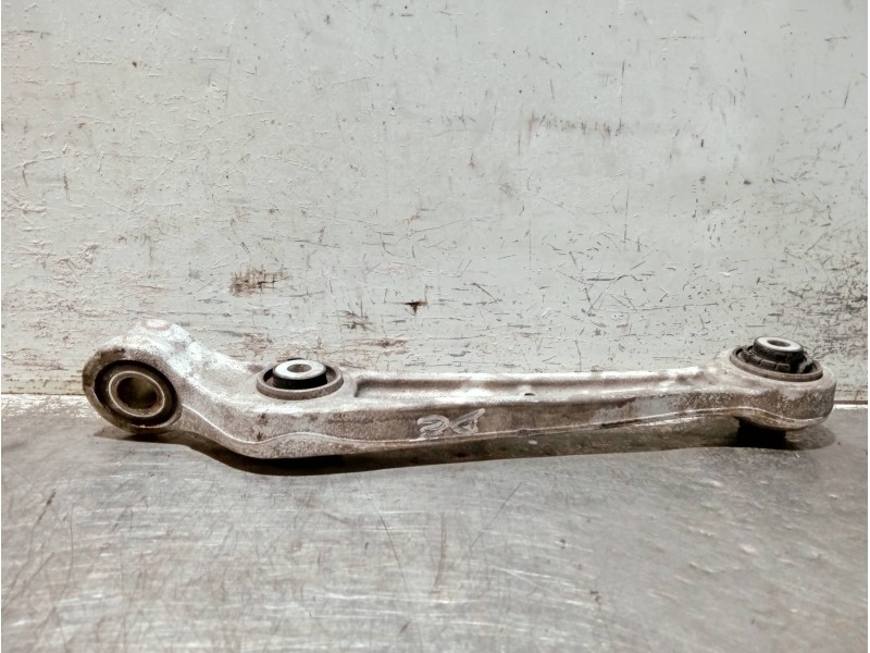 Recambio de brazo suspension superior delantero derecho para audi a4 ber. (b8) referencia OEM IAM 8K0407156B  