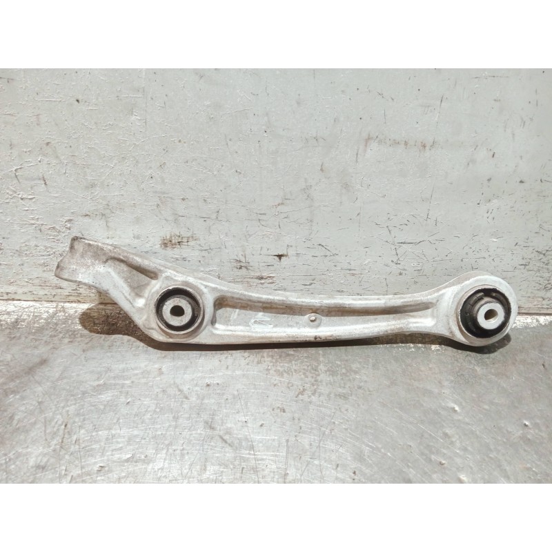 Recambio de brazo suspension superior delantero izquierdo para audi a4 ber. (b8) referencia OEM IAM 8K0407155B  