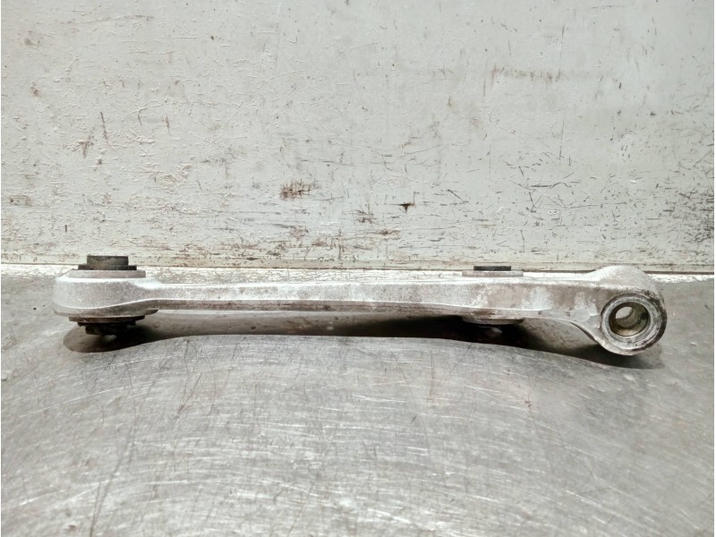 Recambio de brazo suspension superior delantero izquierdo para audi a4 ber. (b8) referencia OEM IAM 8K0407155B  