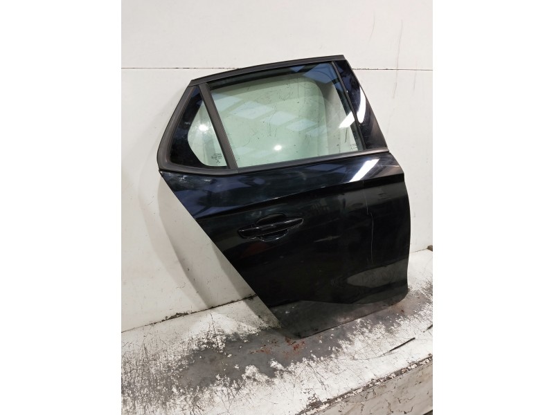 Recambio de puerta trasera derecha para opel corsa f referencia OEM IAM   5P