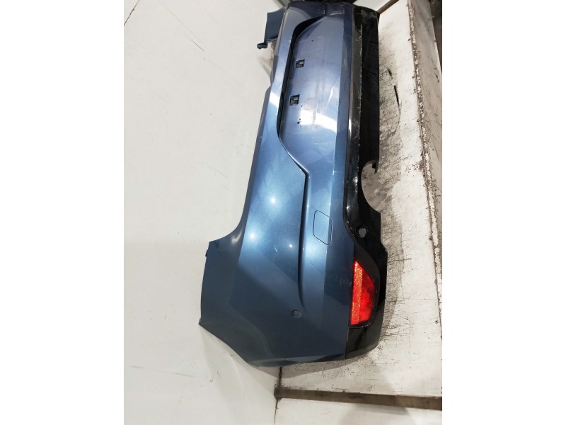 Recambio de paragolpes trasero para renault megane iv berlina 5p referencia OEM IAM  OJO VER FOTOS 
