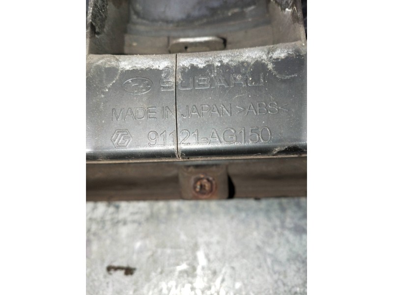 Recambio de rejilla delantera para subaru legacy berl. b13 (bl) 2.0 diesel cat referencia OEM IAM 91121AG150  