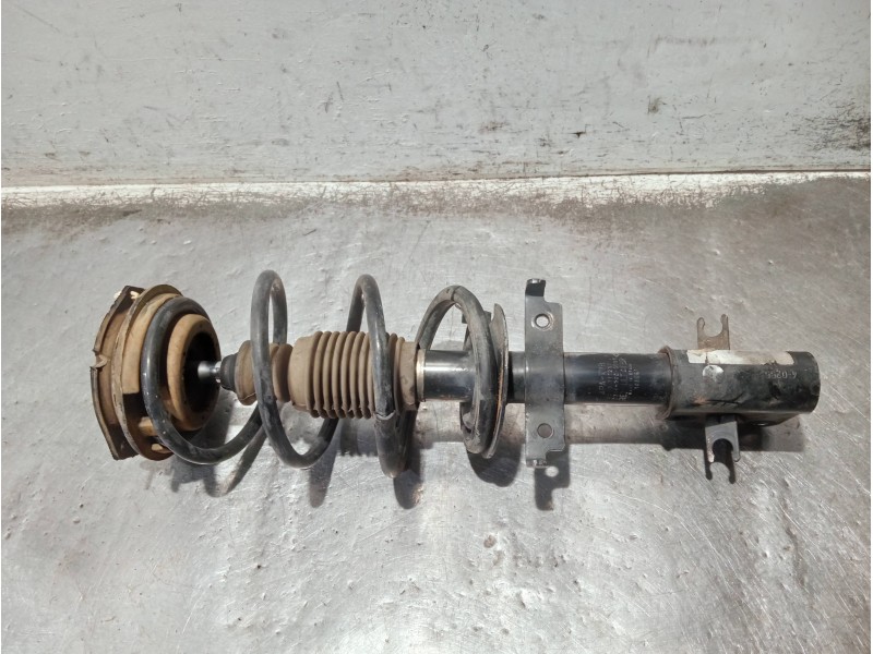 Recambio de amortiguador delantero derecho para renault laguna ii (bg0) referencia OEM IAM 8200117297 03061000091 