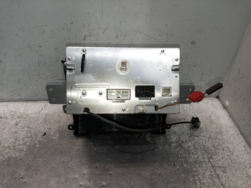 Recambio de sistema audio / radio cd para subaru legacy berl. b13 (bl) 2.0 diesel cat referencia OEM IAM V8201981 86201AG460 Y37