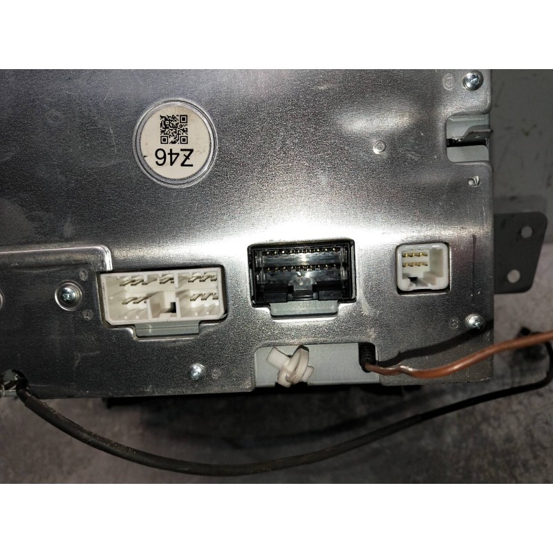 Recambio de sistema audio / radio cd para subaru legacy berl. b13 (bl) 2.0 diesel cat referencia OEM IAM V8201981 86201AG460 Y37