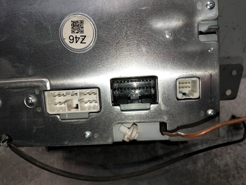 Recambio de sistema audio / radio cd para subaru legacy berl. b13 (bl) 2.0 diesel cat referencia OEM IAM V8201981 86201AG460 Y37