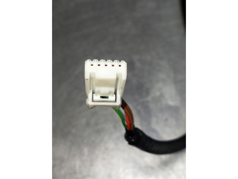 Recambio de retrovisor derecho para toyota aygo referencia OEM IAM   ELÉCTRICO