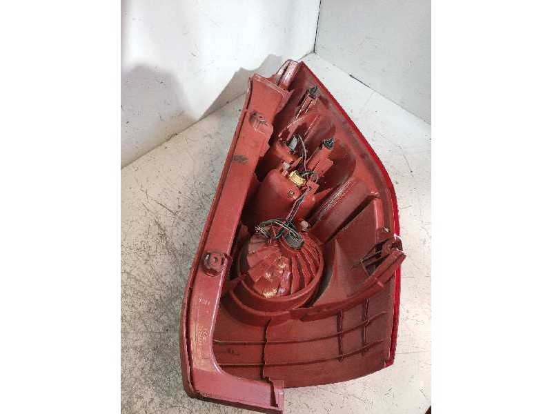 Recambio de piloto trasero izquierdo para mazda 5 berl. (cr) 2.0 crtd active+ (105kw) referencia OEM IAM C24751180E  