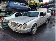 mercedes clase clk (w208) coupe del año 2000