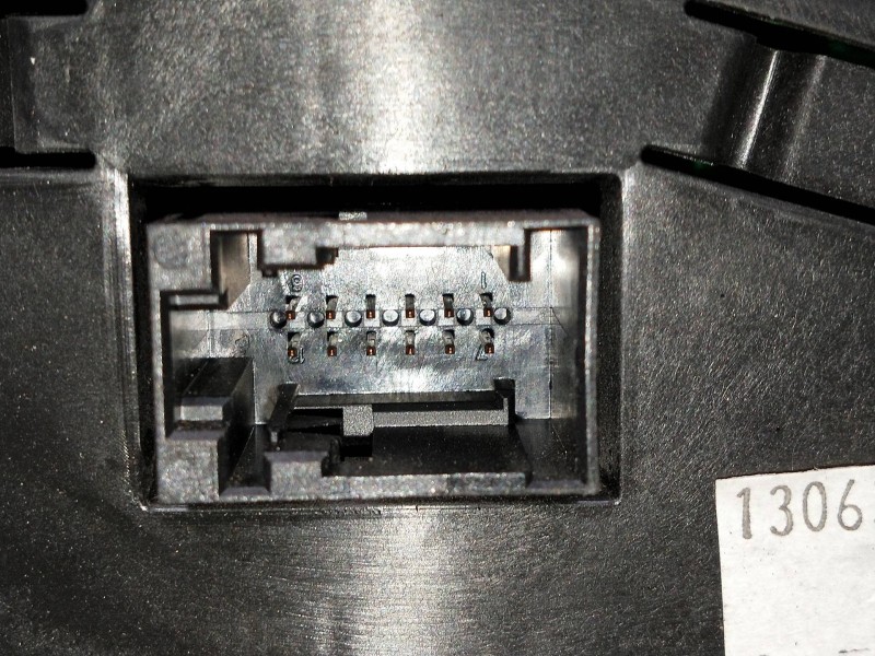 Recambio de cuadro instrumentos para ford focus turn. referencia OEM IAM 30484749 F1ET10849BJK F1ET14F094B F1ET14C26ABJ