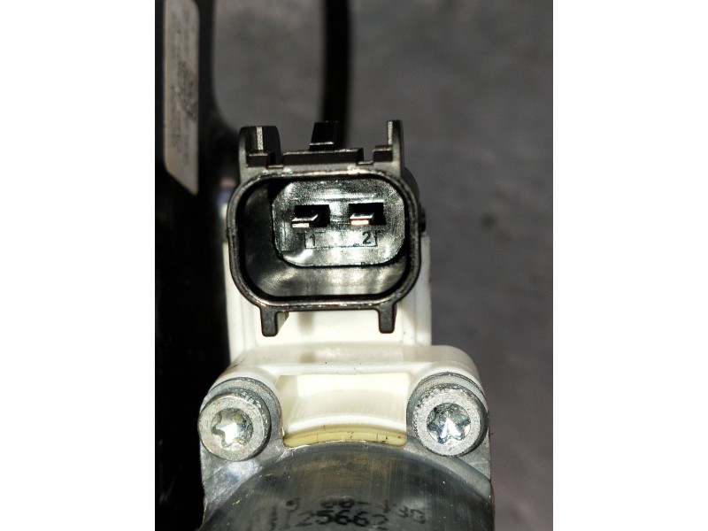 Recambio de elevalunas delantero izquierdo para ford focus turn. referencia OEM IAM 924130104 201547LH 5P
