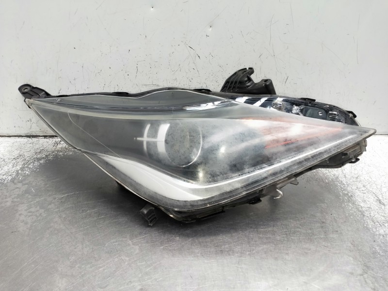 Recambio de faro derecho para toyota aygo referencia OEM IAM   