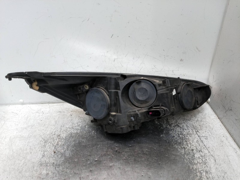 Recambio de faro izquierdo para ford focus turn. referencia OEM IAM F1EB13W030  