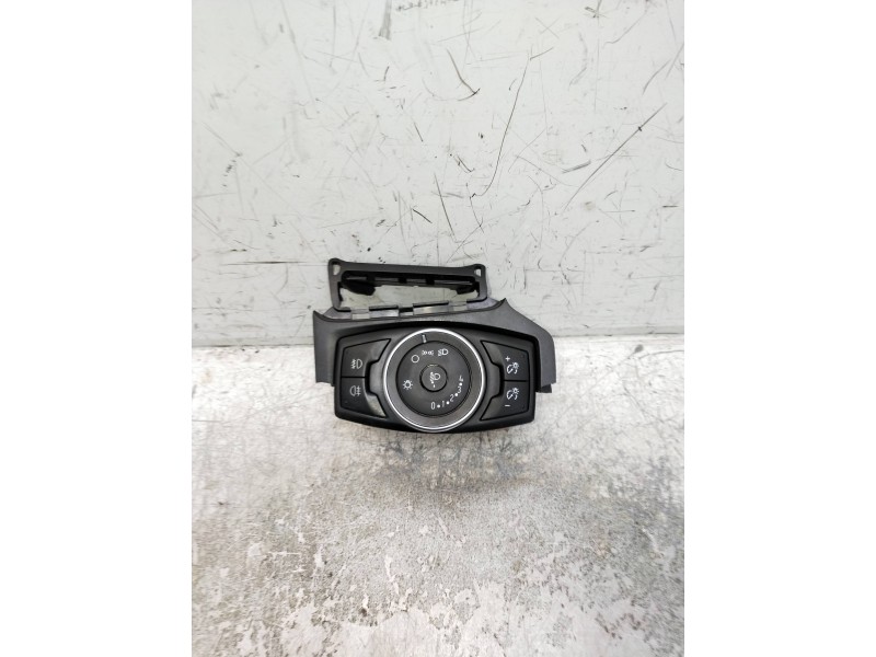 Recambio de mando luces para ford focus turn. referencia OEM IAM 10103842  INTERRUPTOR