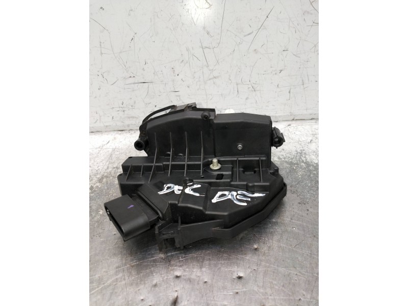 Recambio de motor cierre centralizado delantero derecho para ford focus turn. referencia OEM IAM BM5AA21812BG  5P