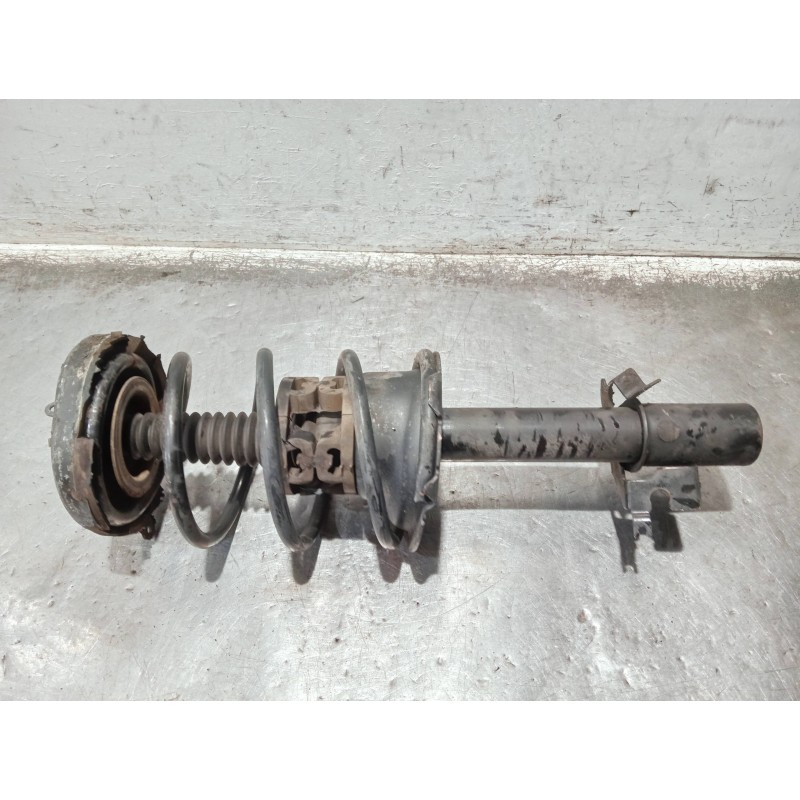 Recambio de amortiguador delantero derecho para renault megane i fase 2 gandtour (ka..) referencia OEM IAM 77008402640 030410007