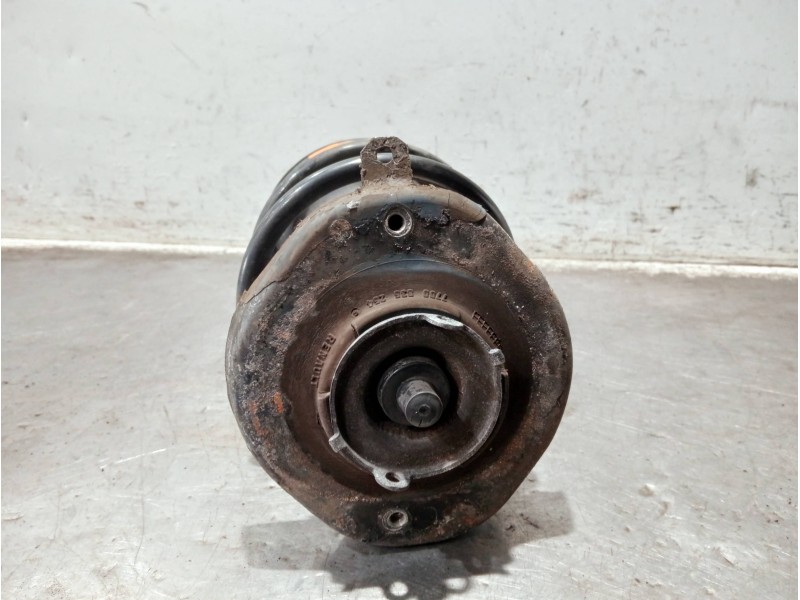 Recambio de amortiguador delantero derecho para renault megane i fase 2 gandtour (ka..) referencia OEM IAM 77008402640 030410007