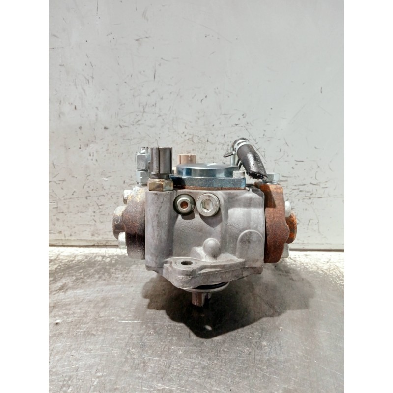 Recambio de bomba inyeccion para toyota avensis berlina (t25) 2.0 d4-d executive berlina (5-ptas.) referencia OEM IAM 221000R010
